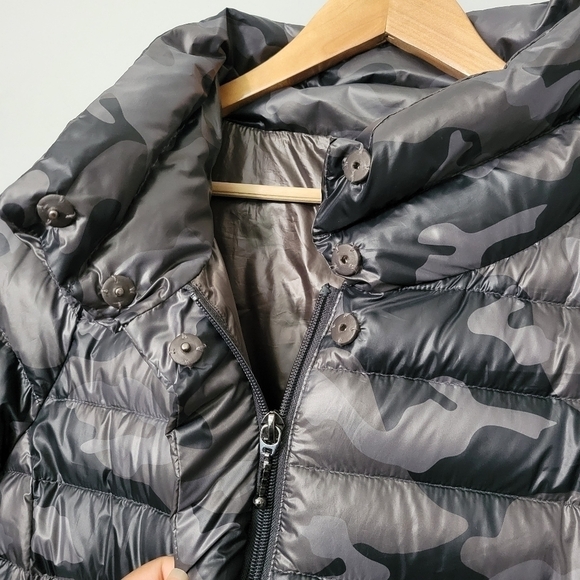 MyAnorak Black Camo Pattern Crop Sleeve Puffer Jacket - Picture 4 of 14